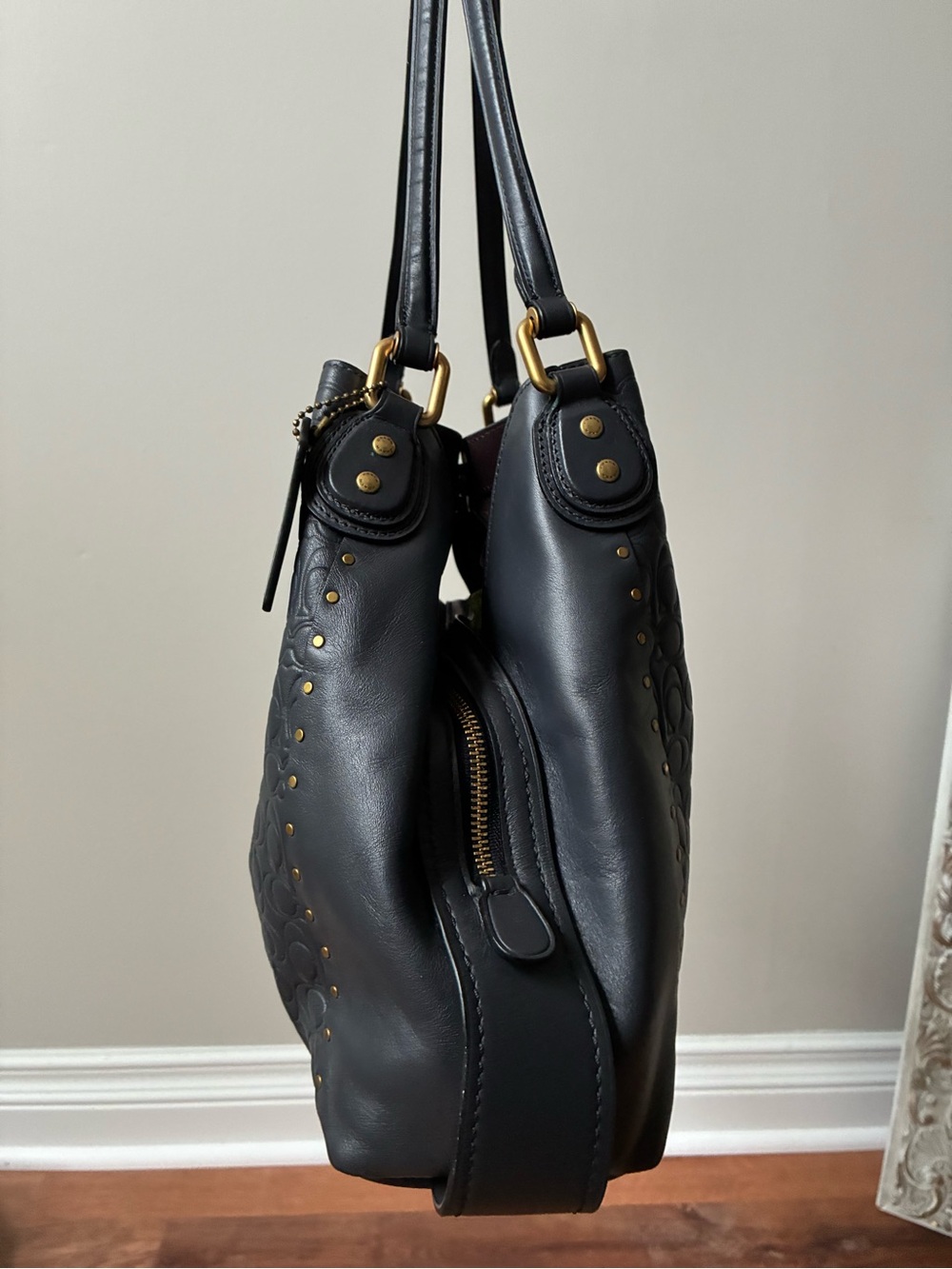 Coach Edie Shoulder Bag 31 In Signature Leather With Rivets - Picture 4 of 16